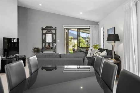 Photo of property in 71 Te Wharo Drive, Papamoa, 3118