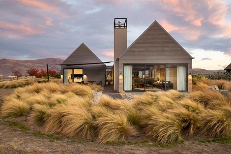 Photo of property in 10 Musterers Way, Ben Ohau, Twizel, 7999