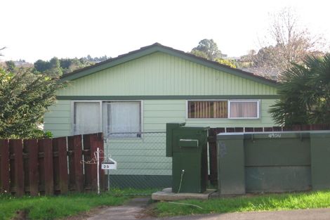 Photo of property in 25 Zita Maria Drive, Massey, Auckland, 0614