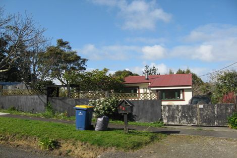 Photo of property in 72 Mcentee Road, Waitakere, Auckland, 0816