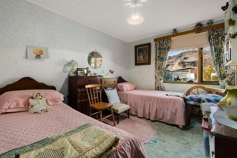 Photo of property in 22 Molyneux Avenue, Cromwell, 9310