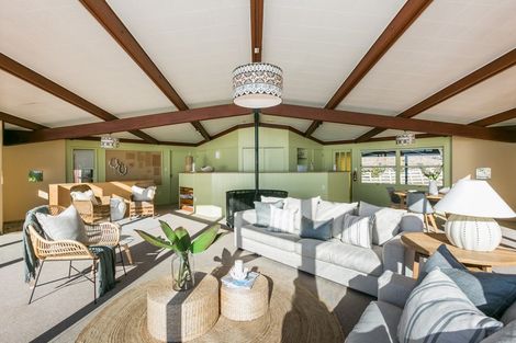 Photo of property in 218 Harper Road, Waimarama, 4294