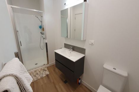 Photo of property in 5/3 Genevieve Lane, Hobsonville, Auckland, 0616