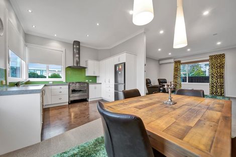 Photo of property in 30 Puriri Street, Hawera, 4610