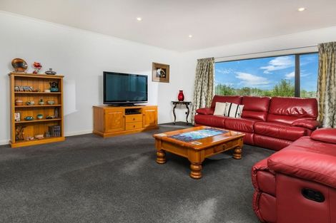Photo of property in 61c Rautahi Terrace, Redvale, Albany, 0792