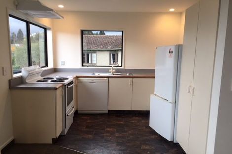 Photo of property in 17a Wynyard Crescent, Fernhill, Queenstown, 9300