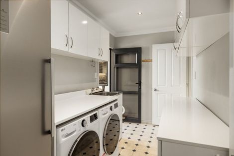 Photo of property in 22 Talbot Place, Welcome Bay, Tauranga, 3112