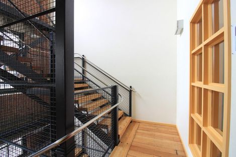 Photo of property in Hannahs Warehouse Apartments, 21/13 Leeds Street, Te Aro, Wellington, 6011