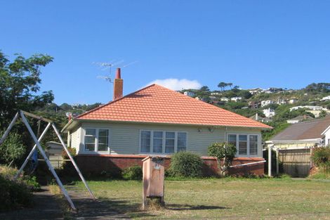 Photo of property in 21 Strathmore Avenue, Strathmore Park, Wellington, 6022