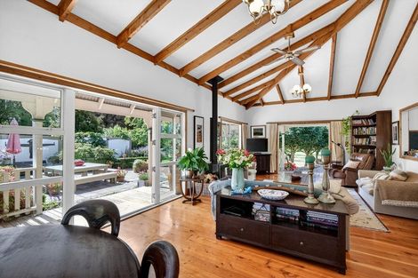 Photo of property in 41 Oxford Street, Martinborough, 5711