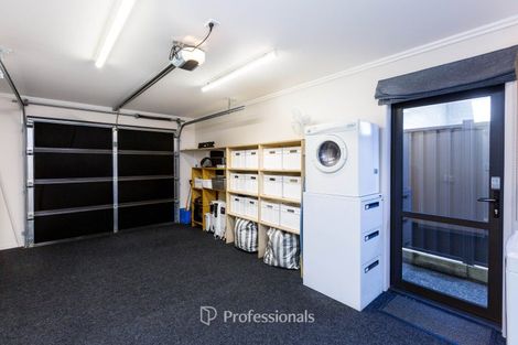 Photo of property in 27 Somerby Mews, Silverstream, Upper Hutt, 5019