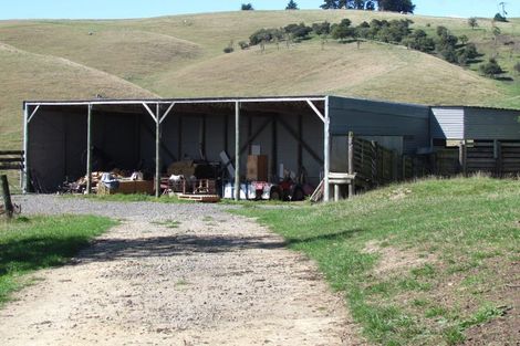 Photo of property in 41 Lees Pakaraka Road, Te Ore Ore, Masterton, 5886