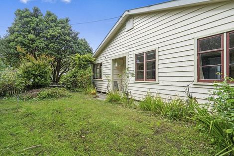 Photo of property in 59-61 Airlie Road, Plimmerton, Porirua, 5026