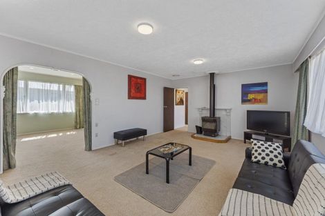Photo of property in 92 California Drive, Totara Park, Upper Hutt, 5018