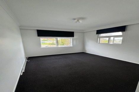 Photo of property in 282 Great North Road, Henderson, Auckland, 0612