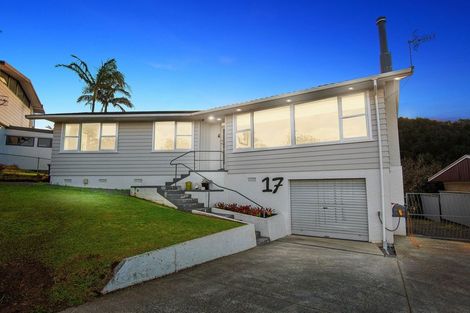 Photo of property in 17 Paratai Crescent, Woodhill, Whangarei, 0110