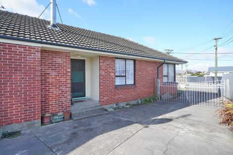 Photo of property in 17 Ontario Place, Wainoni, Christchurch, 8061