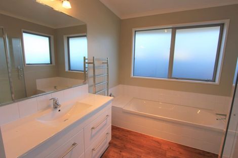 Photo of property in 2 Harley Lane, Mosgiel, 9024