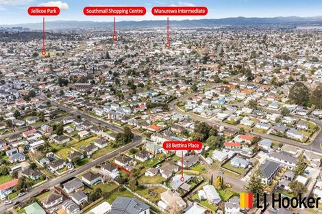 Photo of property in 18 Bettina Place, Manurewa, Auckland, 2102