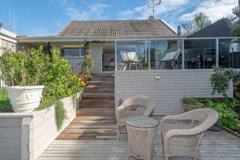 Photo of property in 188b Devonport Road, Tauranga, 3110