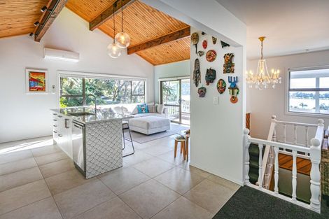 Photo of property in 141 Main Sh25 Road, Tairua, 3508