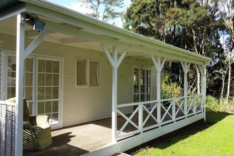 Photo of property in 35-37 Sunnyvale Road, Massey, Auckland, 0614