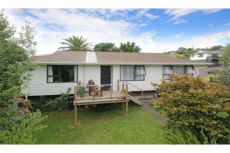 Photo of property in 8 Mataura Place, Clover Park, Auckland, 2019