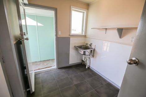 Photo of property in 10 Robert Grigg Place, Hamilton East, Hamilton, 3216