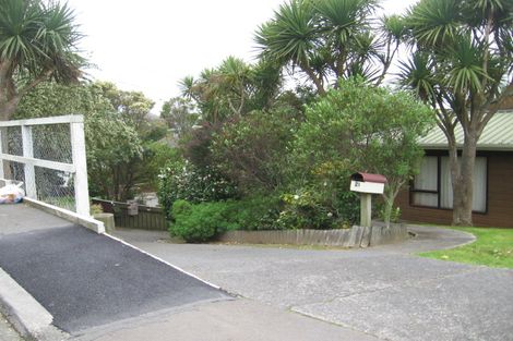 Photo of property in 27 Monowai Road, Johnsonville, Wellington, 6037