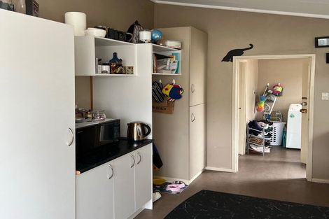 Photo of property in 44 Harmel Road, Glendene, Auckland, 0602