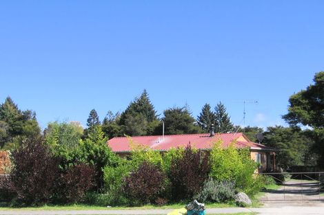 Photo of property in 2 Paora-rokino Place, Waitahanui, Taupo, 3378