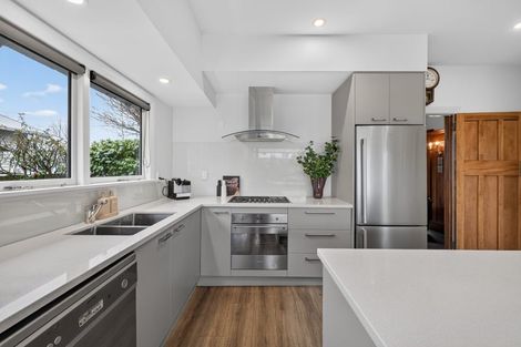 Photo of property in 77 Tomes Road, St Albans, Christchurch, 8052