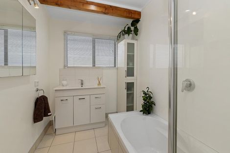 Photo of property in 1/29 Tirimoana Road, Te Atatu South, Auckland, 0602