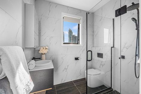 Photo of property in 10/12 Burns Avenue, Takapuna, Auckland, 0622