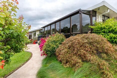 Photo of property in 23 Timaru Road, Waimate, 7924