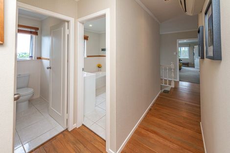 Photo of property in 43 Parkes Avenue, Saint Johns Hill, Whanganui, 4501