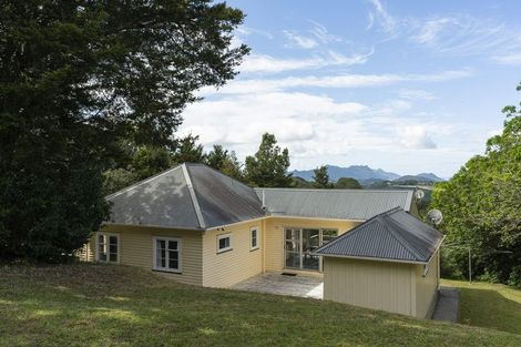 Photo of property in 37 Ngapuke Lane, Parua Bay, Onerahi, 0192