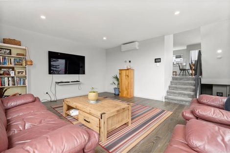 Photo of property in 8/1a Halsey Road, Manurewa, Auckland, 2102