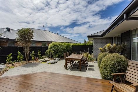 Photo of property in 7 Serama Place, Burwood, Christchurch, 8083