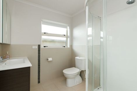 Photo of property in 12a Oxford Street, Hokowhitu, Palmerston North, 4410