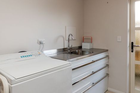 Photo of property in 12a Oxford Street, Hokowhitu, Palmerston North, 4410