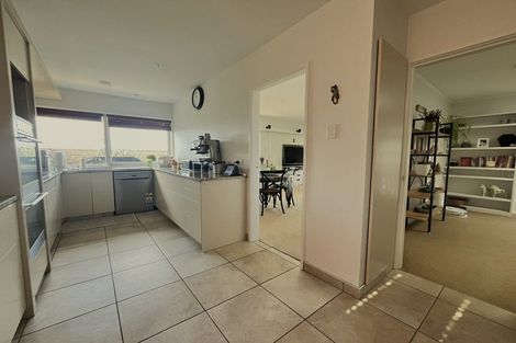 Photo of property in 26 Rama Crescent, Khandallah, Wellington, 6035