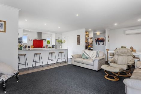 Photo of property in 9 Huntingdon Drive, Rangiora, 7400