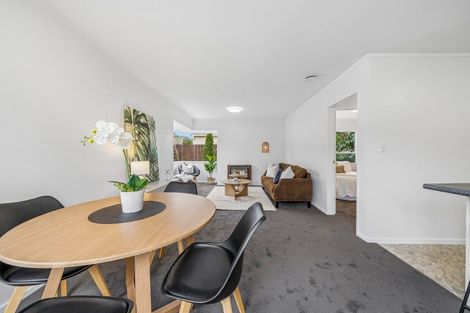 Photo of property in 1a Wood Street, Wainuiomata, Lower Hutt, 5014