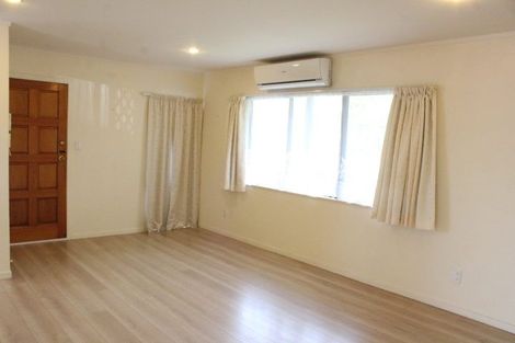 Photo of property in 1/25 De Quincey Terrace, Highland Park, Auckland, 2010