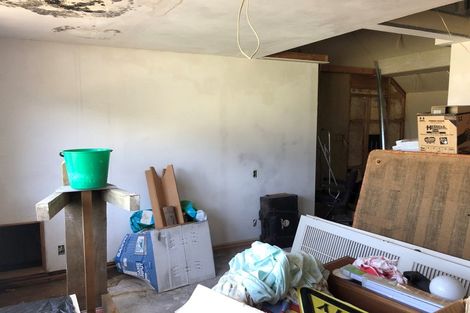 Photo of property in 44 Cambridge Terrace, Waiwhetu, Lower Hutt, 5010