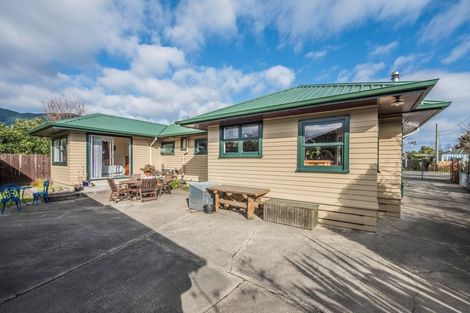 Photo of property in 31 Polstead Road, Stoke, Nelson, 7011