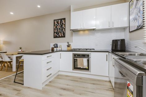 Photo of property in 12 Dignity Street, Papakura, 2110