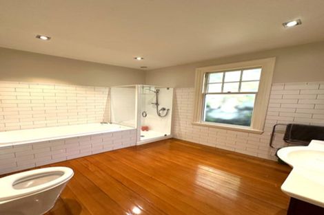 Photo of property in 10 Galway Avenue, Bryndwr, Christchurch, 8052