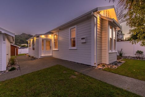 Photo of property in 9 Emano Street, Toi Toi, Nelson, 7010
